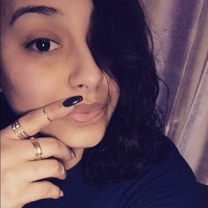 Meet your Posher, Veronica